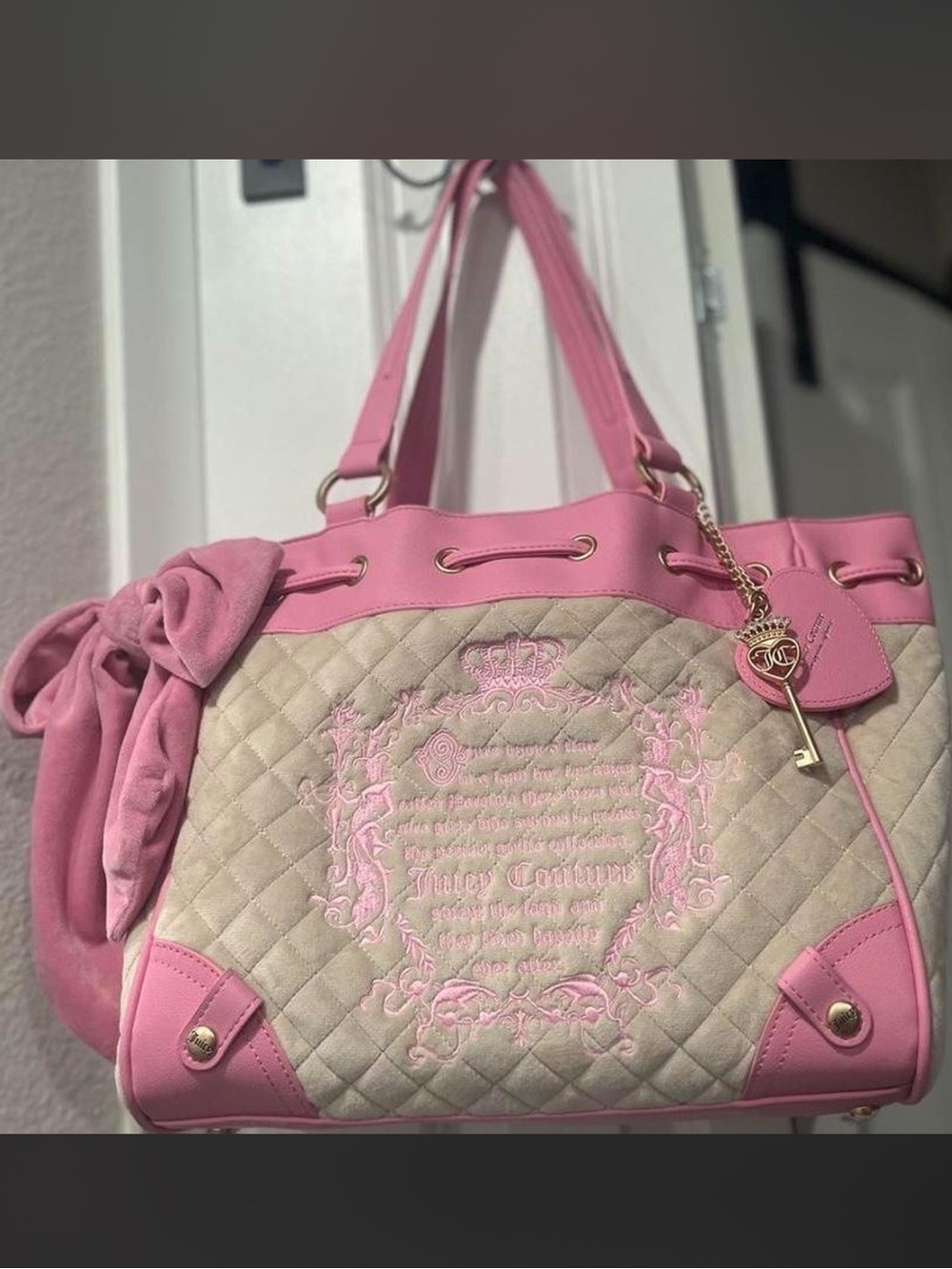Juicy Couture Pink and Cream Quilted Fairytale daydreamer bag with Charm